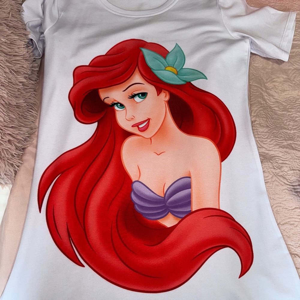 Ariel Graphic Tee with Red and Purple Design